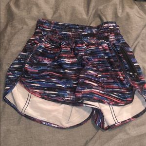 lululemon size 4 shirts (discontinued)